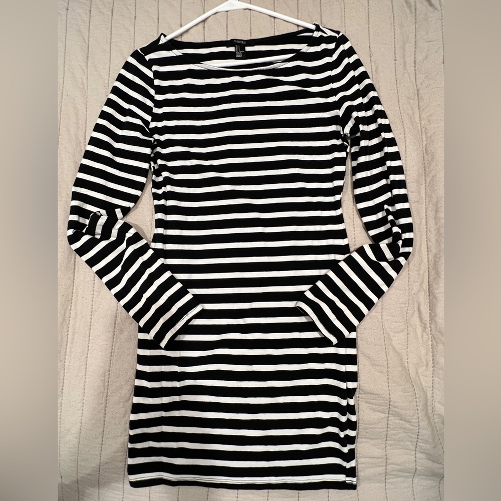 Forever 21 Black and White striped dress